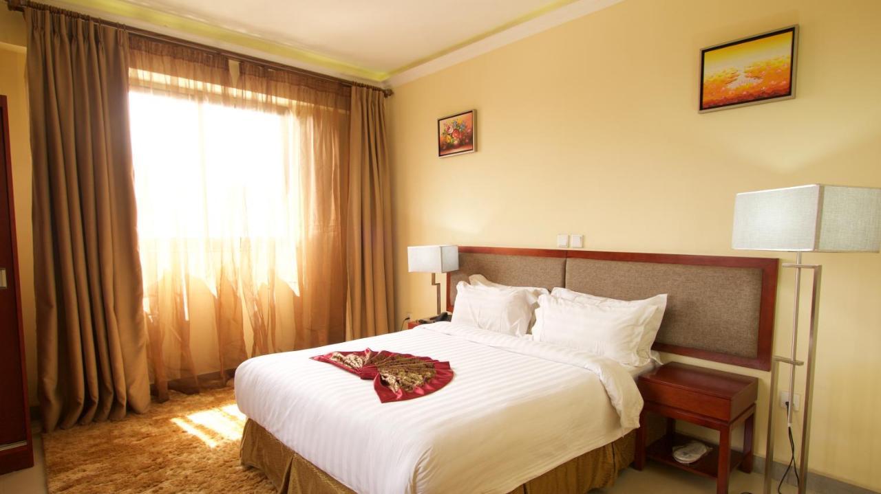 The Mosaic Hotel Аддис-Абеба Экстерьер фото